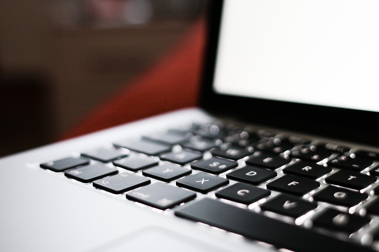 Aboriginal Keyboard App Helping Preserve Indigenous Languages – Dark ...
